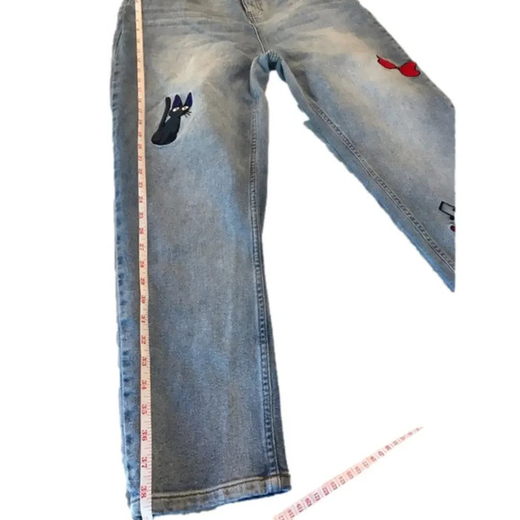 Her Universe Studio Ghibli Kiki's Delivery Service Mom Jeans women’s size 11 - Picture 12 of 14